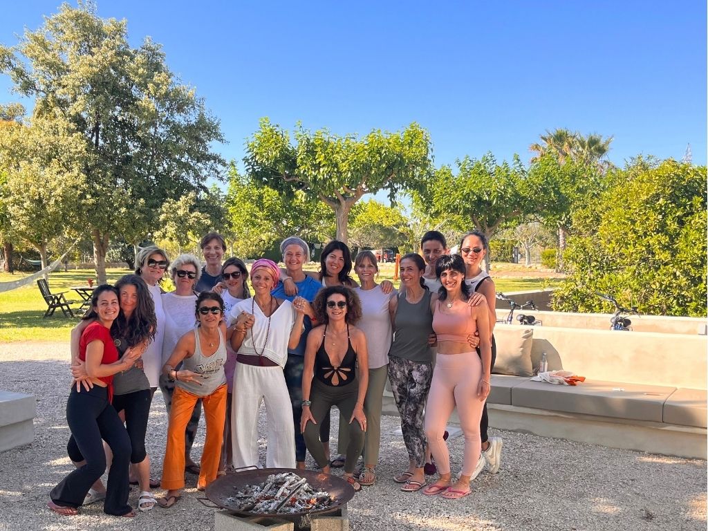 spain yoga retreat - valentina mocchi